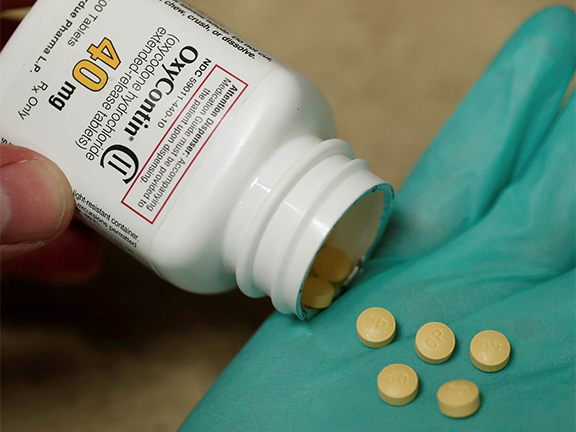 Can commissioner Scott Gottlieb undo FDA missteps in opioid crisis?
