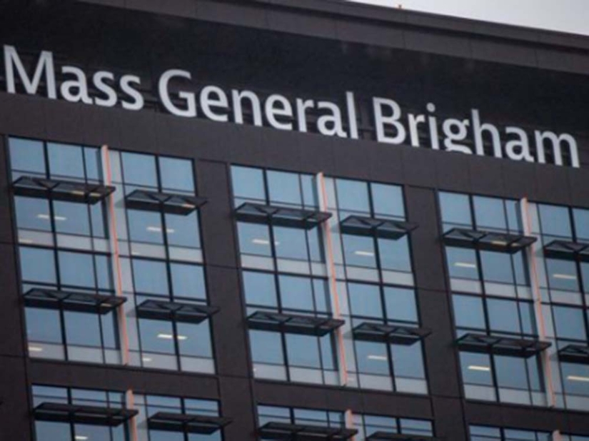 Mass General Brigham building exterior