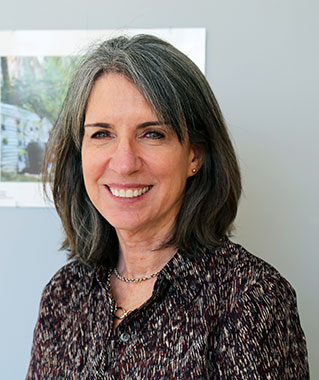 Cindy Thomas, PhD'00, Professor and Associate Dean for Research