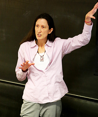 Jennifer N. Perloff, Scientist and Lecturer