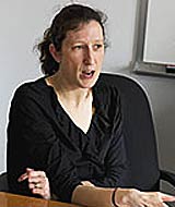 Jennifer N. Perloff, Scientist and Lecturer