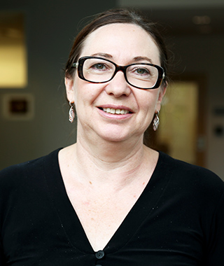 Head shot of adjunct lecturer Pierrette Quintiliani